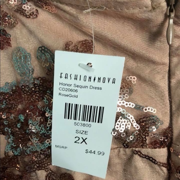 Rose gold sparkly sexy long dress - Picture 3 of 3